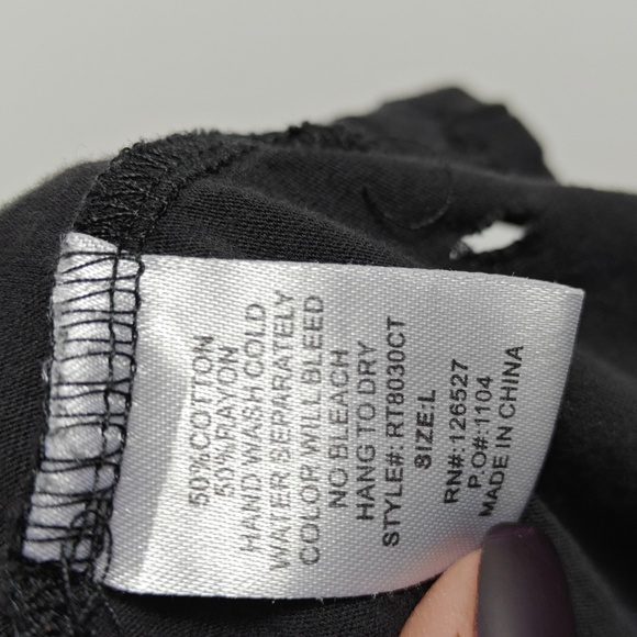 SIS SIS Anthropologie Black Cut Out Rolled Sleeve Top Size Large - Picture 4 of 14